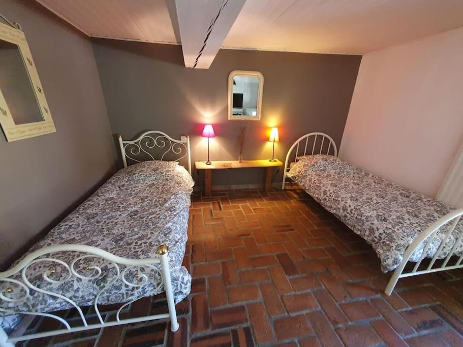 Dependance Pour 1 A 4 Pers Au Calme Dans Propriete Villa Marboz ภายนอก รูปภาพ