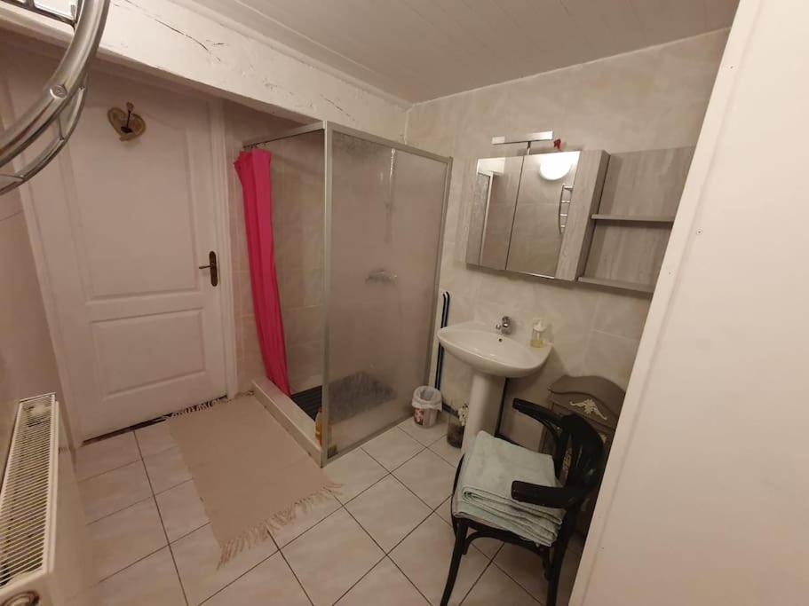 Dependance Pour 1 A 4 Pers Au Calme Dans Propriete Villa Marboz ภายนอก รูปภาพ